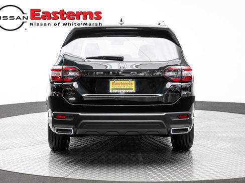 Used 2023 Honda Pilot Sport image 6