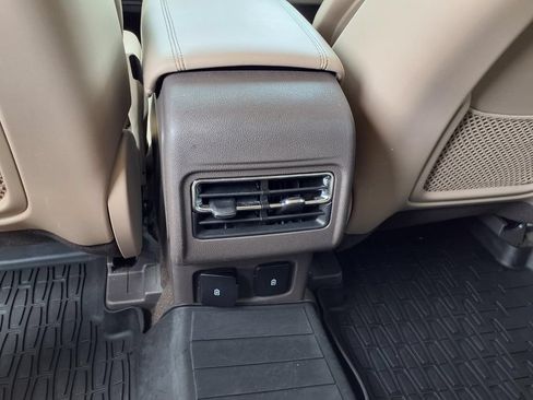 Certified 2023 Lincoln Corsair FWD w/ Equipment Group 101A image 13