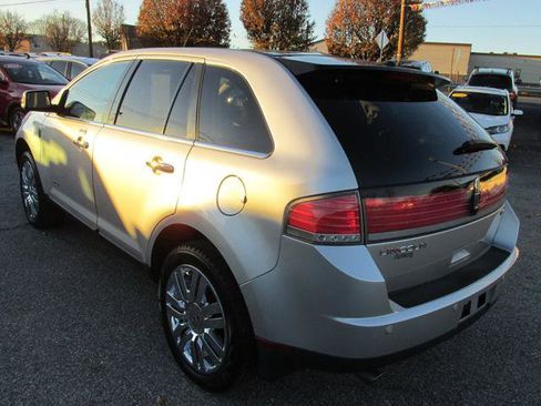 Used 2009 Lincoln MKX 2WD image 6