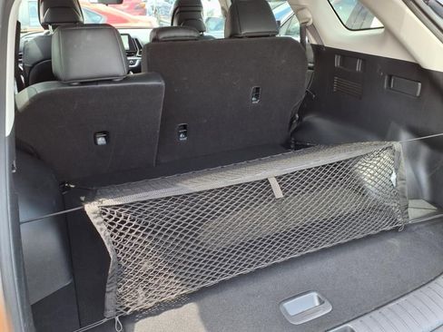 Certified 2023 Kia Sportage EX image 9