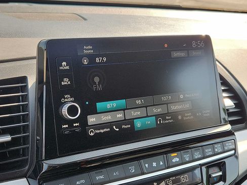 Certified 2025 Honda Odyssey Touring image 16