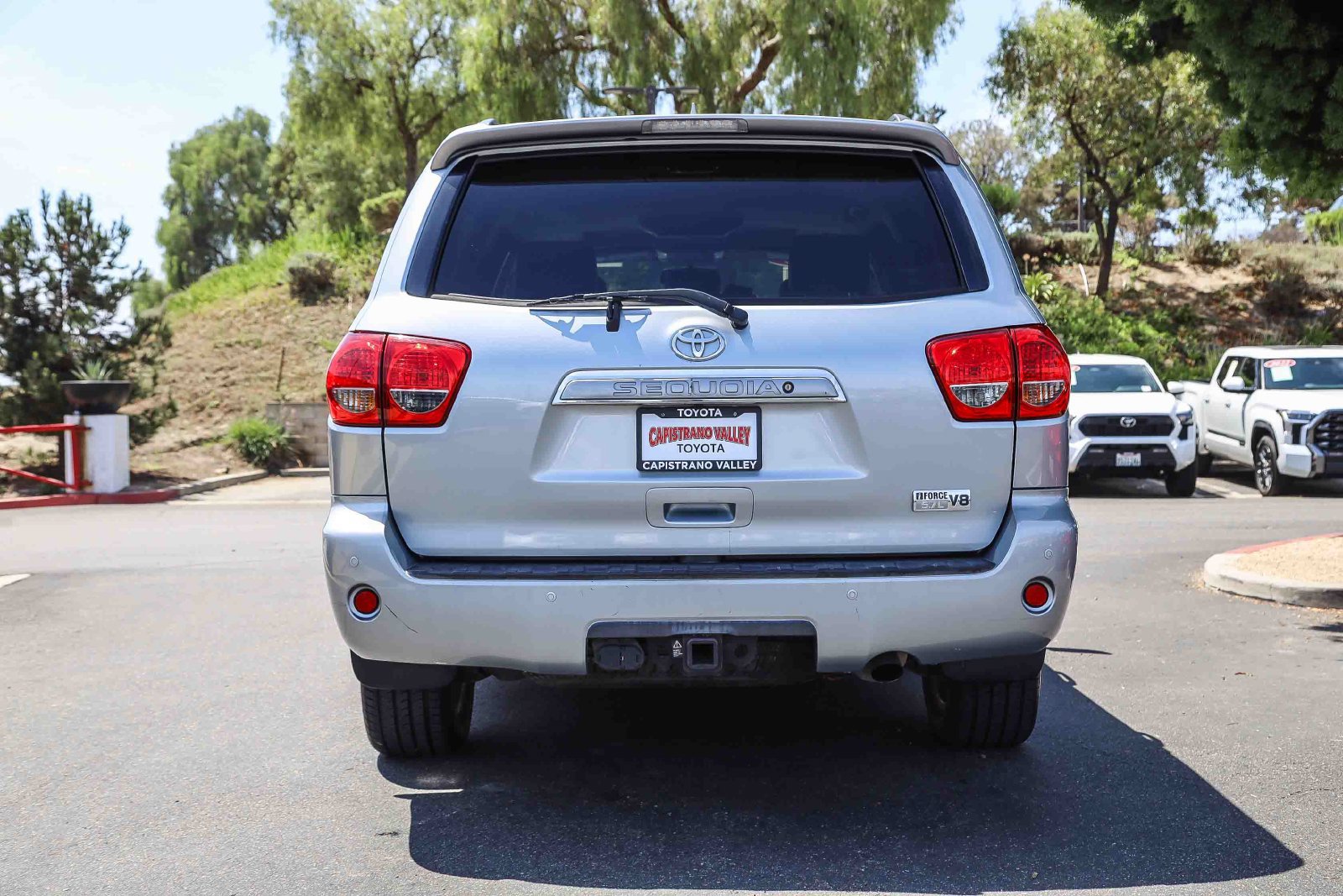 Certified 2016 Toyota Sequoia Limited w/ Safety & Convenience Package AWD/4WD image 5