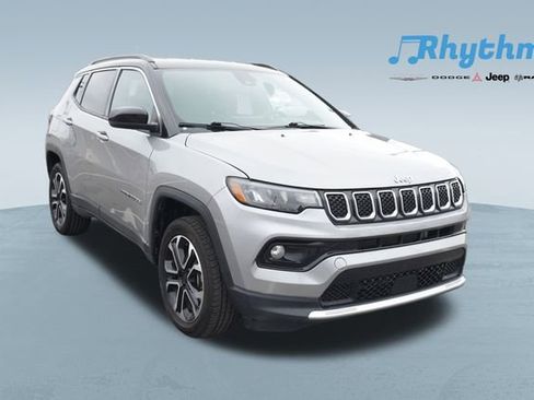 Used 2024 Jeep Compass Limited image 1