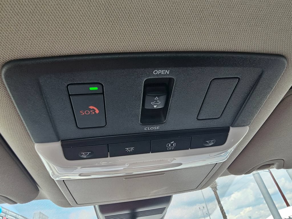 Certified 2023 Nissan Altima 2.5 SV w/ SV Premium Package AWD/4WD image 25