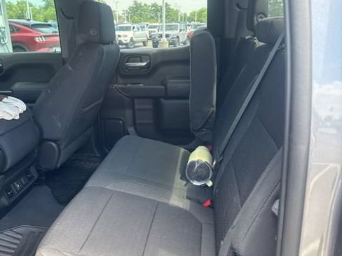 Used 2021 Chevrolet Silverado 1500 LT w/ LPO, Dark Essentials Package AWD/4WD image 13