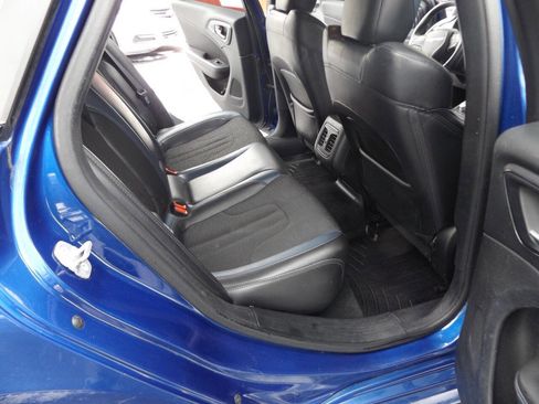 Used 2015 Chrysler 200 S w/ Navigation & Sound Group I image 24