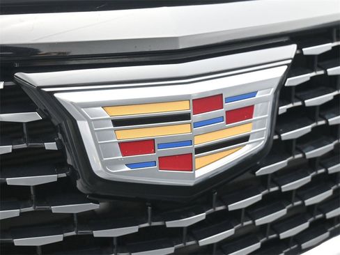 Used 2023 Cadillac CT4 Luxury image 19