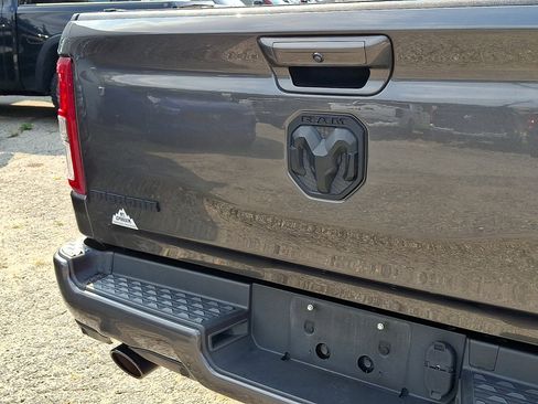 Used 2021 RAM 1500 Big Horn AWD/4WD image 18