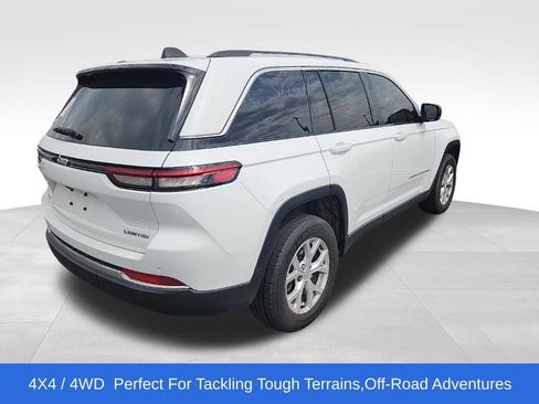 Used 2023 Jeep Grand Cherokee Limited AWD/4WD image 3