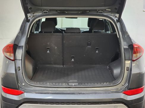 Used 2017 Hyundai Tucson Sport w/ Cargo Package image 8