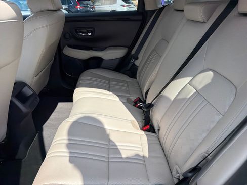 Used 2025 Honda HR-V EX-L image 13