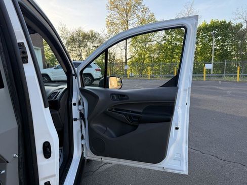 Used 2020 Ford Transit Connect XL FWD image 15