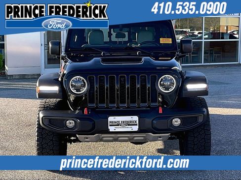 Used 2023 Jeep Gladiator Mojave w/ LED Lighting Group image 2