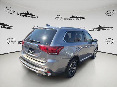 Used 2019 Mitsubishi Outlander SEL AWD/4WD image 5