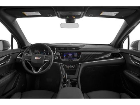 Used 2022 Cadillac XT6 Premium Luxury w/ Technology Package FWD image 11