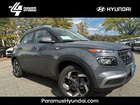 New 2026 Hyundai Venue SEL image 1