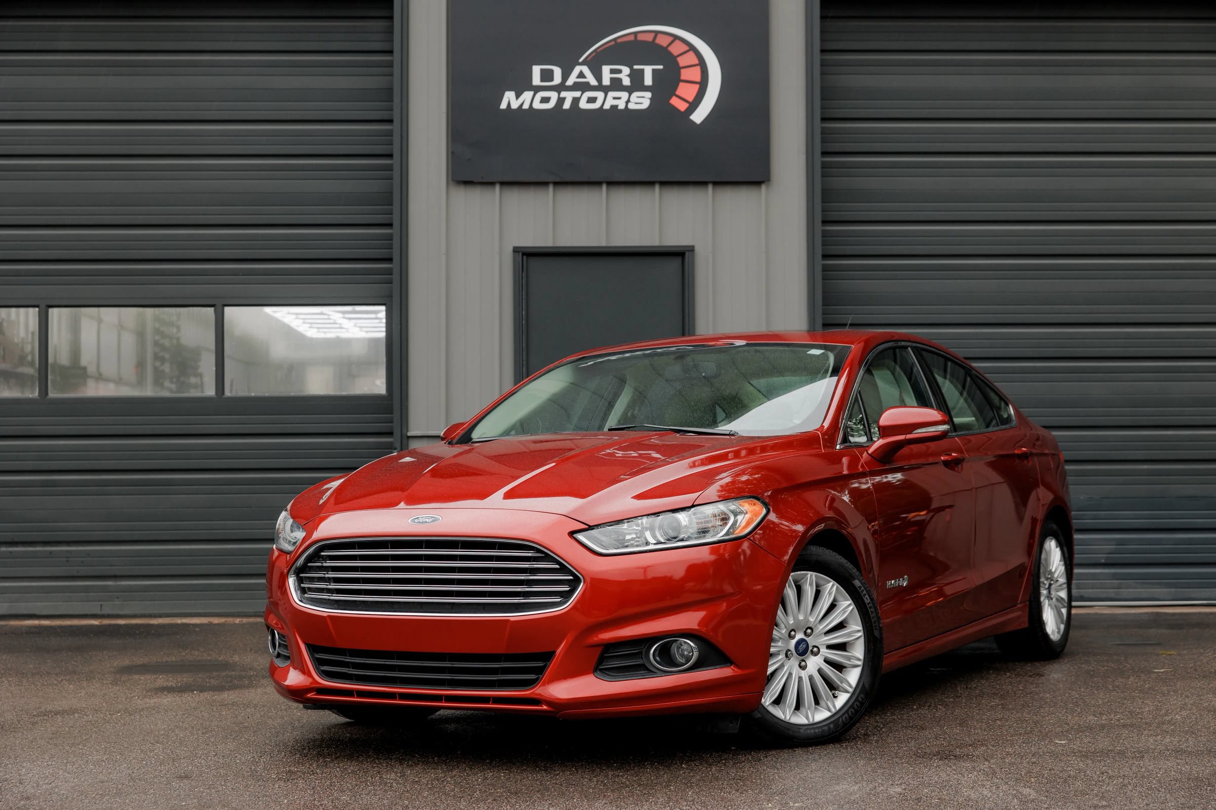 Used 2015 Ford Fusion SE w/ Equipment Group 502A FWD image 1