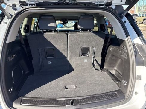 Certified 2023 Jeep Grand Cherokee L Limited w/ Luxury Tech Group II image 18