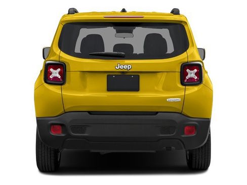 Used 2017 Jeep Renegade Latitude w/ Popular Equipment Group AWD/4WD image 8
