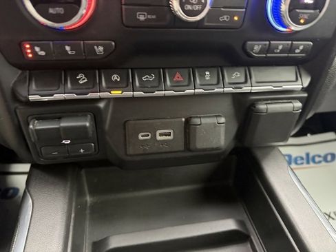 Used 2021 GMC Sierra 1500 AT4 image 30