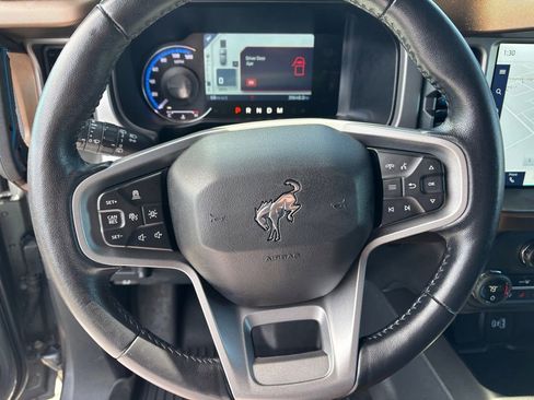 Used 2023 Ford Bronco Outer Banks AWD/4WD image 15