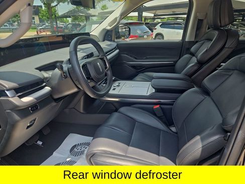 Used 2026 Lincoln Navigator Reserve AWD/4WD image 23