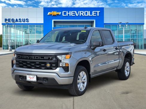 New 2026 Chevrolet Silverado 1500 Custom image 2