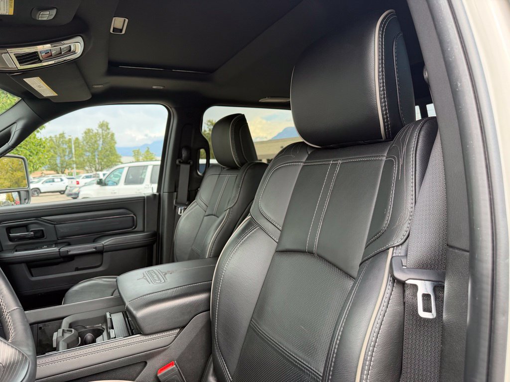 Used 2024 RAM 2500 Limited AWD/4WD image 22
