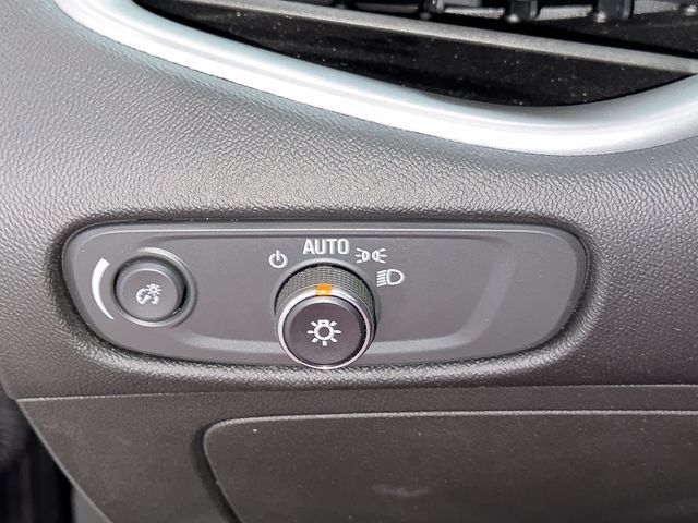 Used 2024 Chevrolet Malibu LT FWD image 7