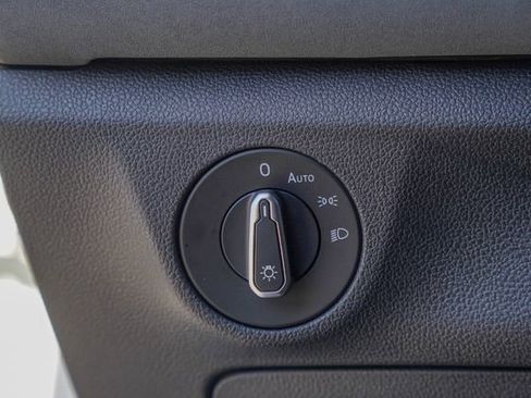 New 2026 Volkswagen Jetta SE image 15