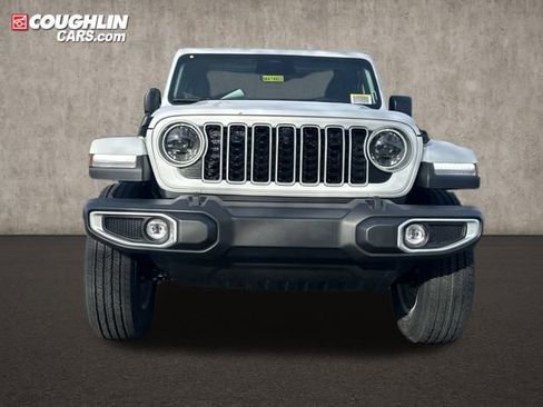 New 2026 Jeep Wrangler Unlimited Sahara w/ Safety Group AWD/4WD image 2