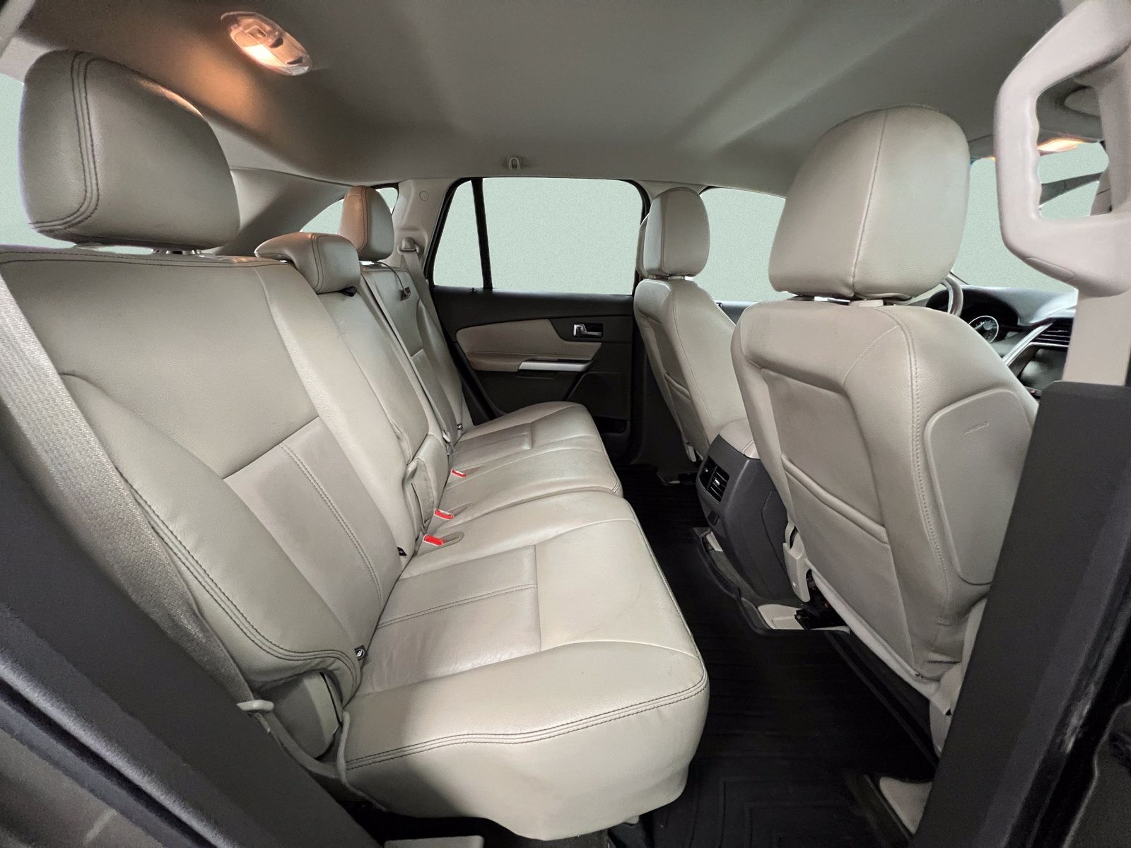 Used 2014 Ford Edge SEL w/ Equipment Group 205A AWD/4WD image 37