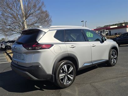 Used 2021 Nissan Rogue SL w/ Premium Package