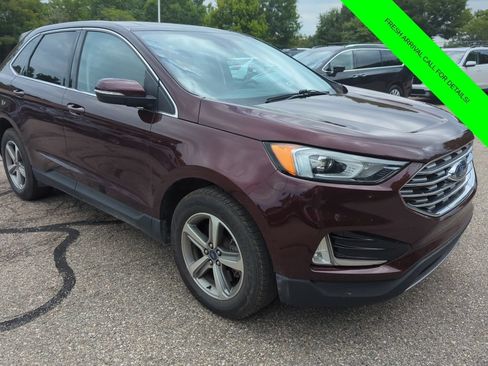 Used 2019 Ford Edge SEL w/ Equipment Group 201A AWD/4WD image 12