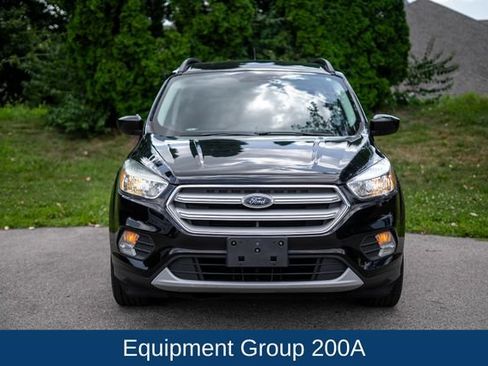 Used 2018 Ford Escape SE FWD image 2
