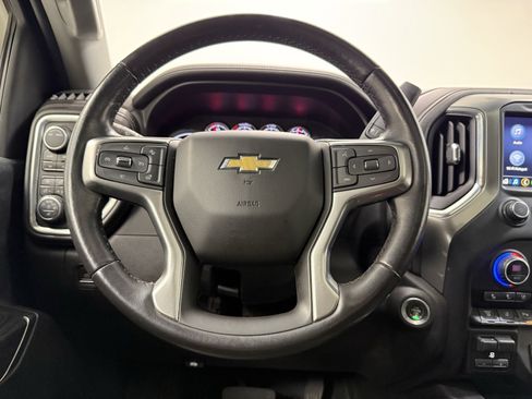 Used 2021 Chevrolet Silverado 2500 LTZ w/ LTZ Plus Package image 34