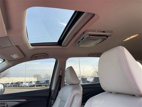 Used 2017 Honda Pilot EX-L image 24