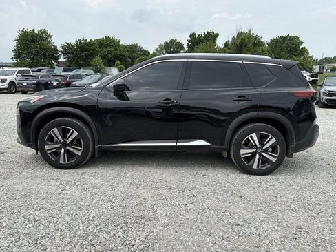 Used 2021 Nissan Rogue Platinum FWD image 3