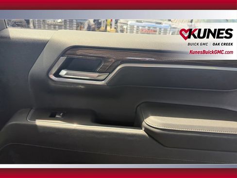 Used 2025 Chevrolet Silverado 1500 LT AWD/4WD image 36