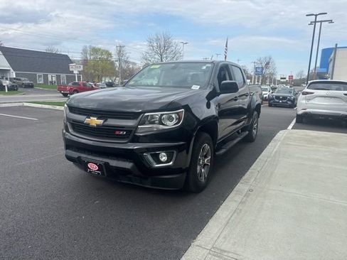 Used 2017 Chevrolet Colorado Z71 AWD/4WD image 5