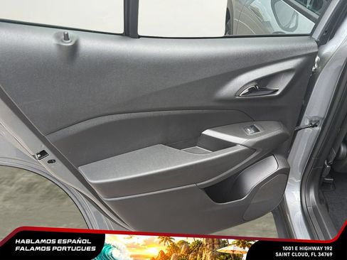 Used 2024 Chevrolet Trax RS w/ Driver Confidence Package FWD image 24