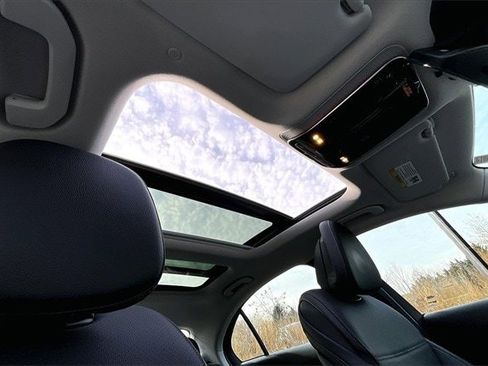 Certified 2023 Mercedes-Benz C 300 4MATIC Sedan image 30