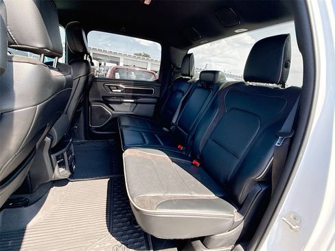 Used 2023 RAM 1500 Laramie image 24