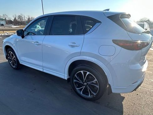 New 2025 MAZDA CX-5 AWD 2.5 S w/ Preferred Package image 4