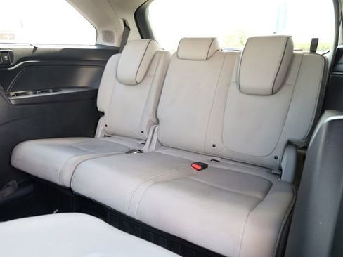 Used 2023 Honda Odyssey Elite image 34
