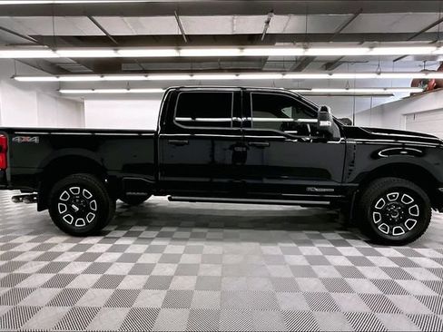 Used 2026 Ford F250 Platinum AWD/4WD image 16
