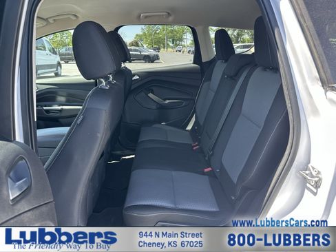 Used 2017 Ford Escape SE AWD/4WD image 19