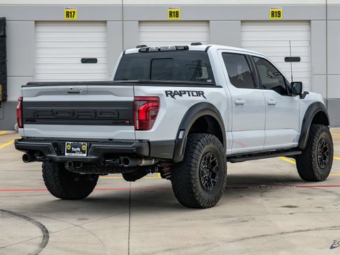 Used 2025 Ford F150 Raptor w/ Equipment Group 803A Raptor R AWD/4WD image 19