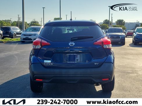 Used 2019 Nissan Kicks SV FWD image 5