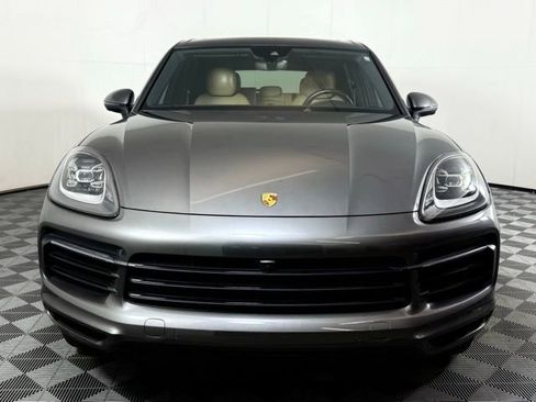 Used 2020 Porsche Cayenne image 11